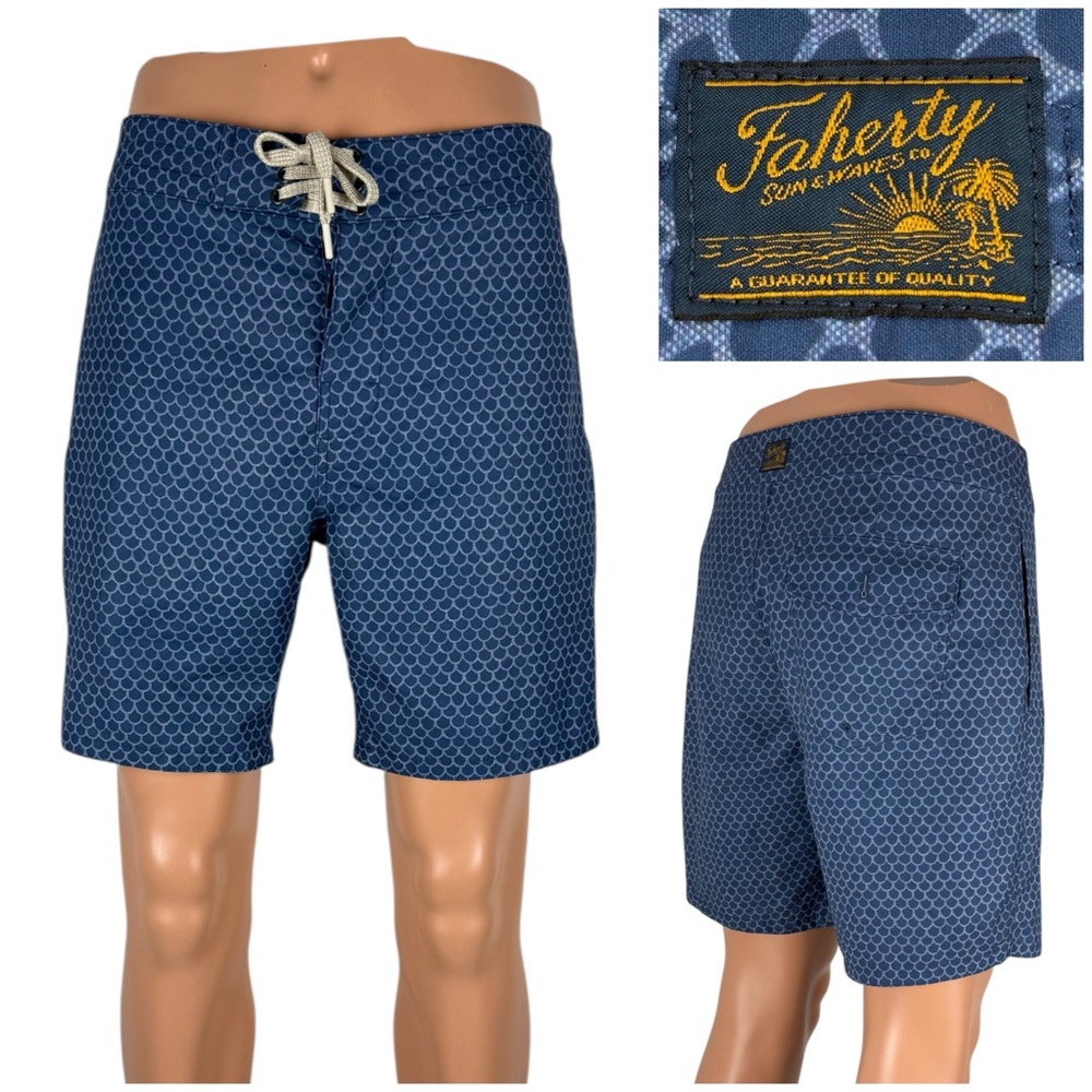 Faherty Mens 31 Board Shorts Blue Geometric 100% Sea Wool Polyester Travel EUC